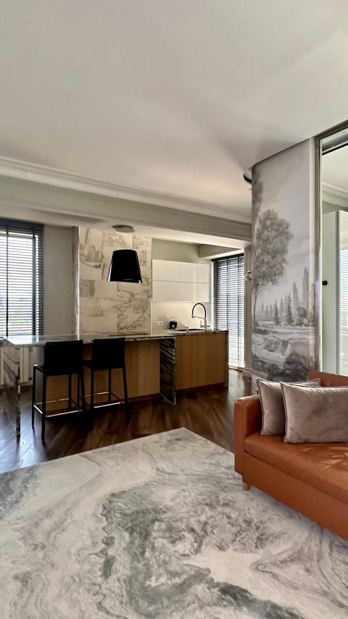 Logvinenko Apartment Bishkek Bagian luar foto